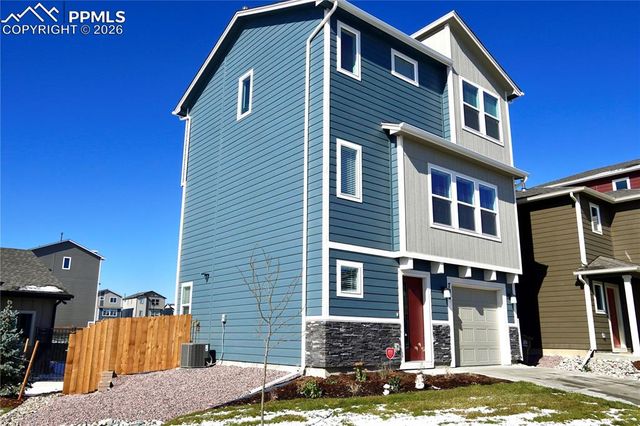 706 Grissom Drive, Colorado Springs, CO 80915