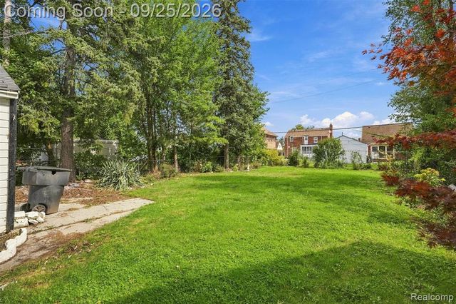 15760 Oakfield Street, Detroit, MI 48227