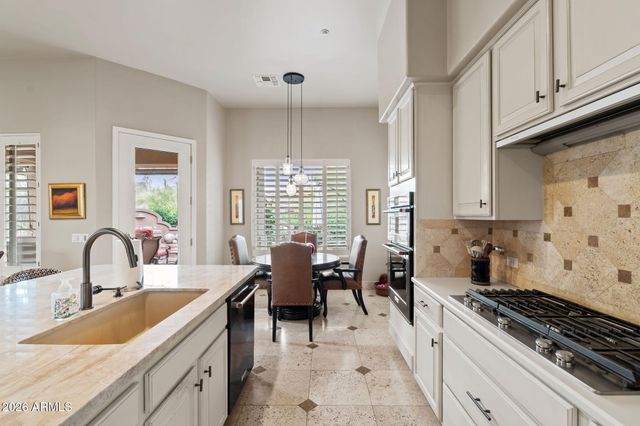 7306 E SUNSET SKY Circle, Scottsdale, AZ 85266