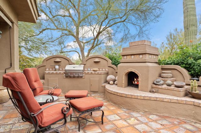 7306 E SUNSET SKY Circle, Scottsdale, AZ 85266