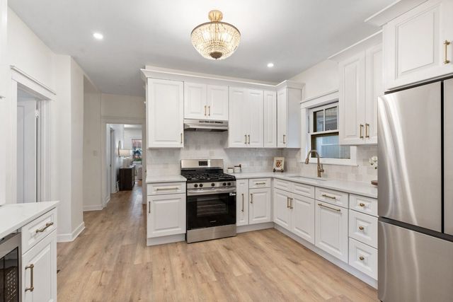 2936 N Keating Avenue, Chicago, IL 60641