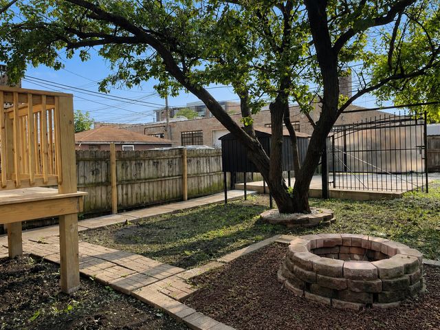 2936 N Keating Avenue, Chicago, IL 60641