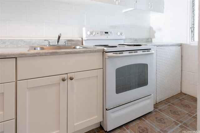 55 Walker Avenue, Wahiawa, HI 96786