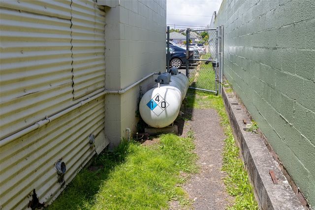 55 Walker Avenue, Wahiawa, HI 96786