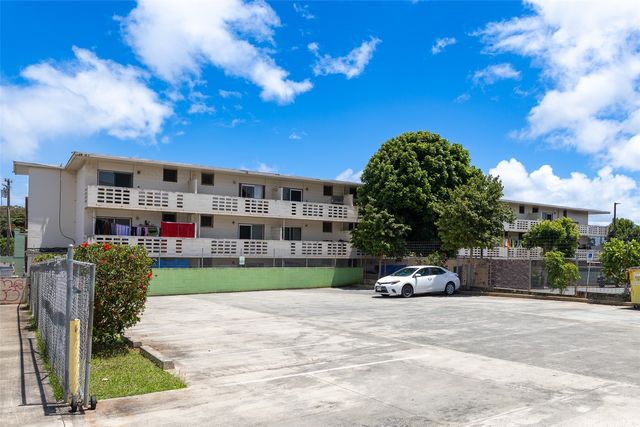 55 Walker Avenue, Wahiawa, HI 96786