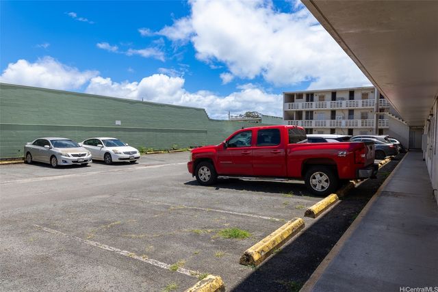 55 Walker Avenue, Wahiawa, HI 96786