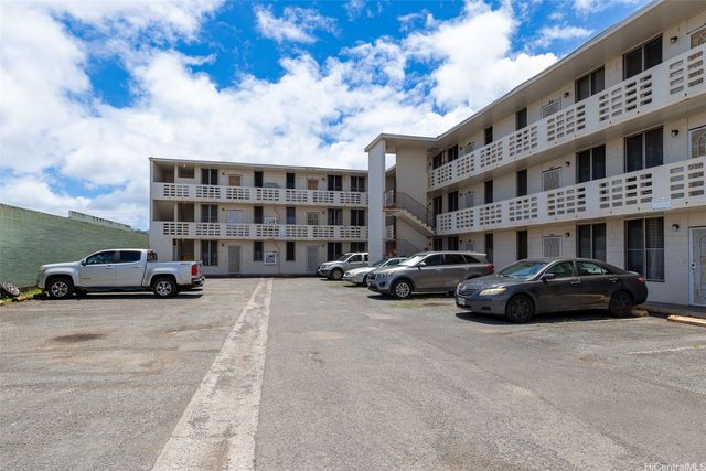 55 Walker Avenue, Wahiawa, HI 96786