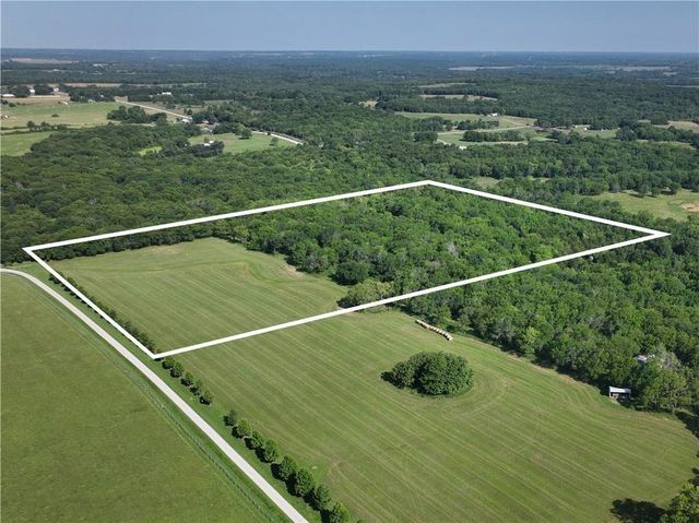 10500B E 329th Street, Drexel, MO 64742