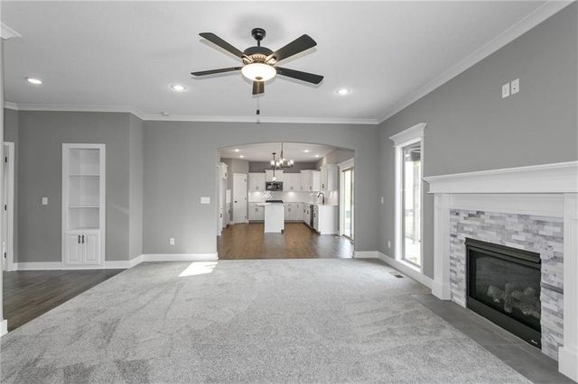 11117 N Bristol Avenue, Kansas City, MO 64156