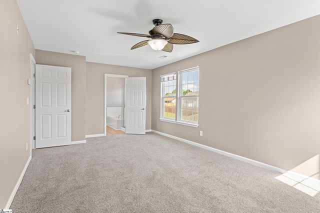 424 Sweeny Court, Boiling Springs, SC 29316