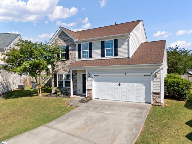 424 Sweeny Court, Boiling Springs, SC 29316