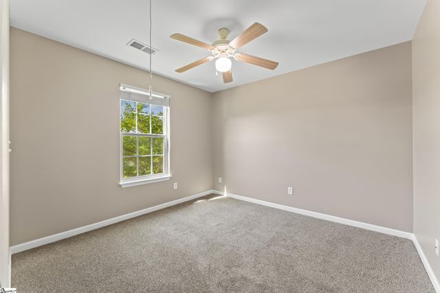 424 Sweeny Court, Boiling Springs, SC 29316