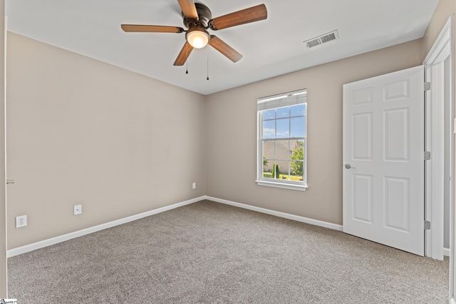 424 Sweeny Court, Boiling Springs, SC 29316