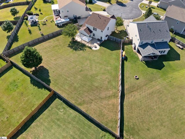 424 Sweeny Court, Boiling Springs, SC 29316