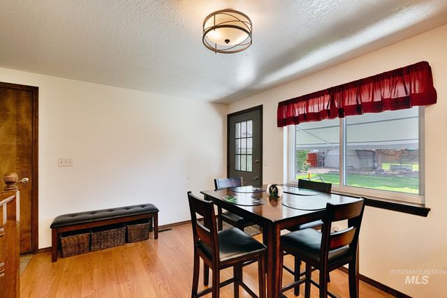 525 Donna Drive, Nampa, ID 83686