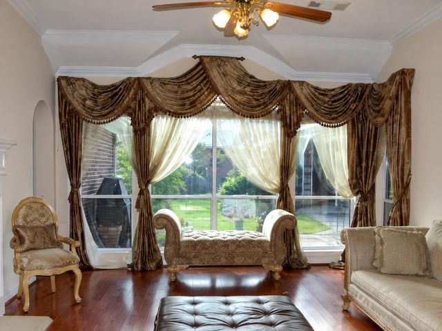 1906 Gray Birch Drive, Sugar Land, TX 77479