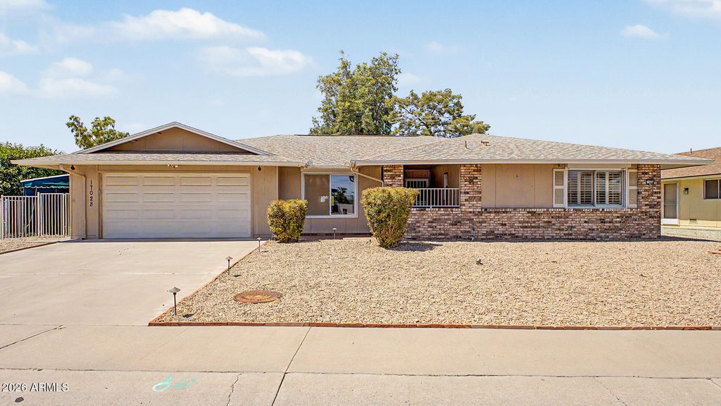 17028 N COUNTRY CLUB Drive, Sun City, AZ 85373 — photo 4