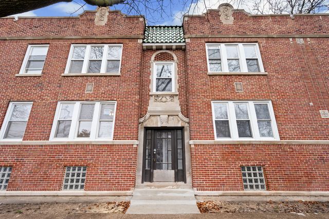 2420 N Kilbourn Avenue, Chicago, IL 60639