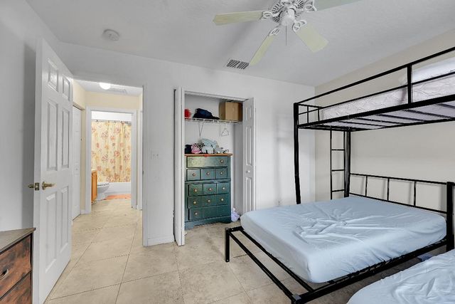 7856 101st Avenue, Vero Beach, FL 32967