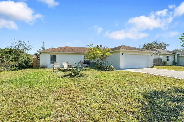 7856 101st Avenue, Vero Beach, FL 32967