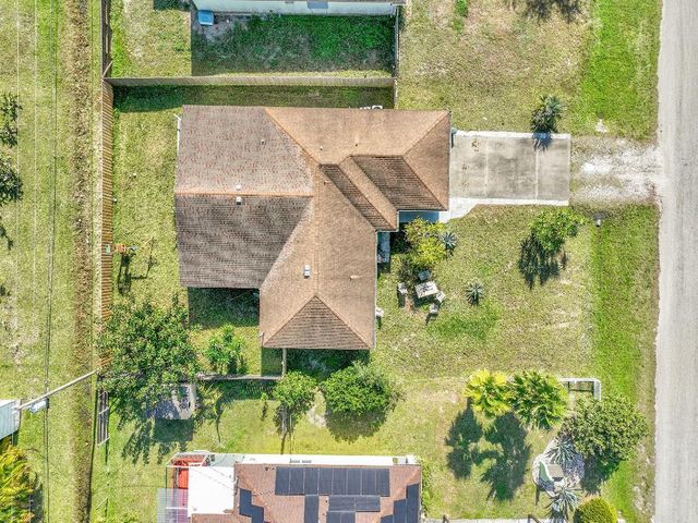 7856 101st Avenue, Vero Beach, FL 32967