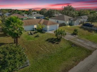 7856 101st Avenue, Vero Beach, FL 32967