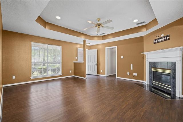 6740 Barnes Drive E, Theodore, AL 36582