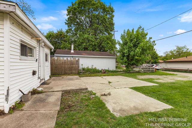 117 2nd Avenue, Big Rapids, MI 49307