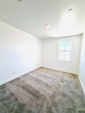 6510 Thunder Trail Drive, Bakersfield, CA 93313