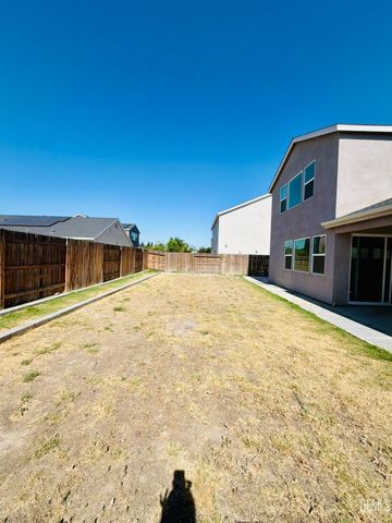 6510 Thunder Trail Drive, Bakersfield, CA 93313
