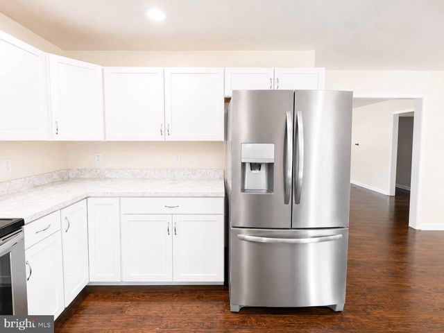 210 LEXINGTON DR, Ruther Glen, VA 22546