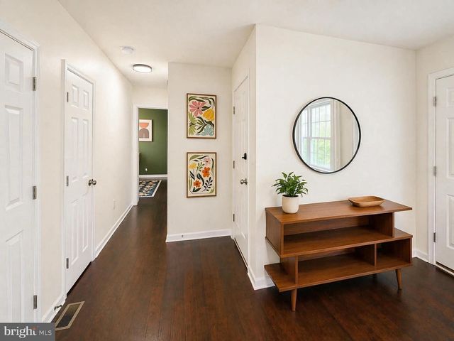 210 LEXINGTON DR, Ruther Glen, VA 22546