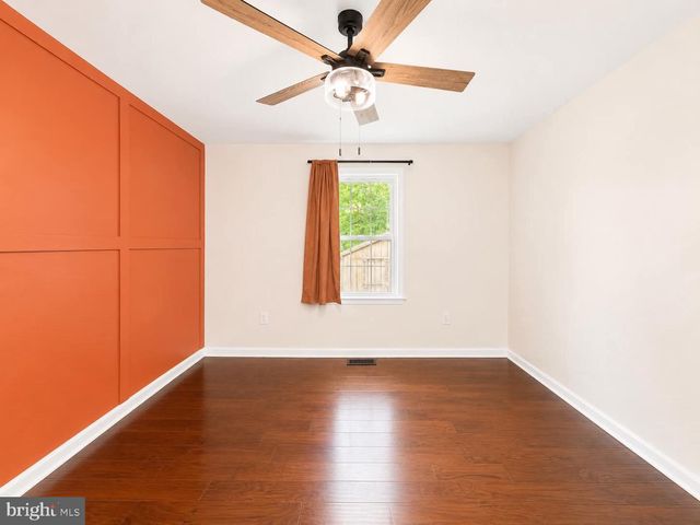 210 LEXINGTON DR, Ruther Glen, VA 22546