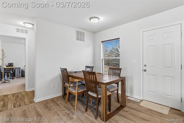 1640 Golfview Drive, Ypsilanti, MI 48198