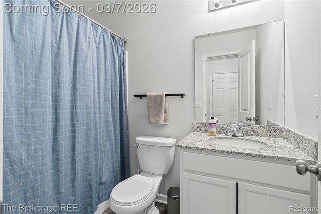 1640 Golfview Drive, Ypsilanti, MI 48198