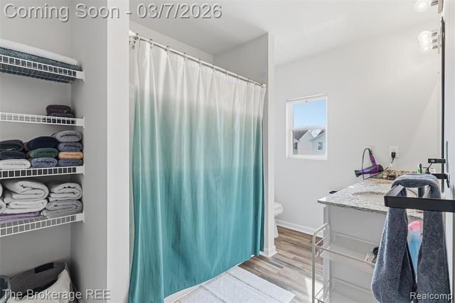 1640 Golfview Drive, Ypsilanti, MI 48198