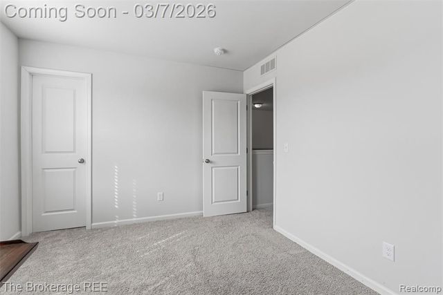 1640 Golfview Drive, Ypsilanti, MI 48198