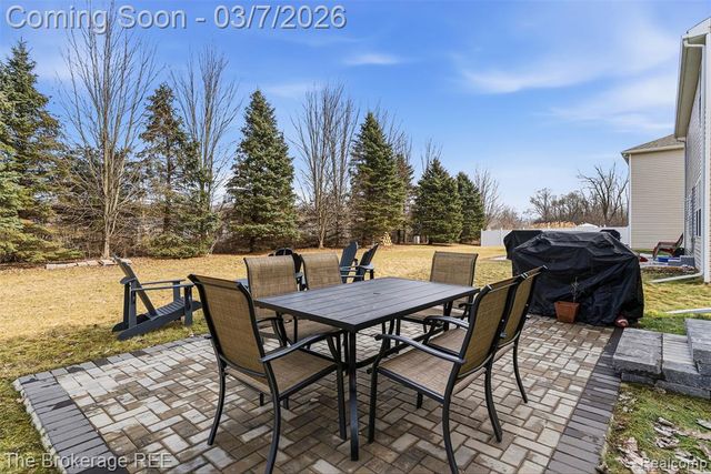 1640 Golfview Drive, Ypsilanti, MI 48198