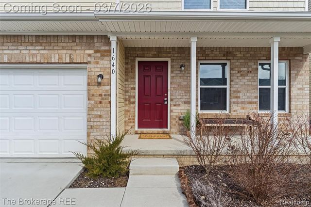 1640 Golfview Drive, Ypsilanti, MI 48198