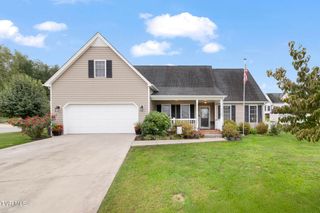 101 Yarrow Drive, Bluff City, TN 37618