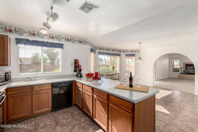 4361 W Plantation Street, Tucson, AZ 85741