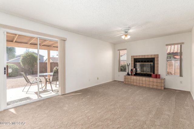 4361 W Plantation Street, Tucson, AZ 85741