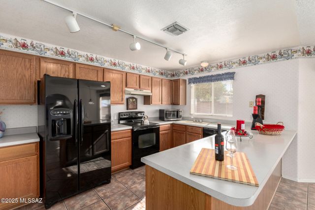 4361 W Plantation Street, Tucson, AZ 85741