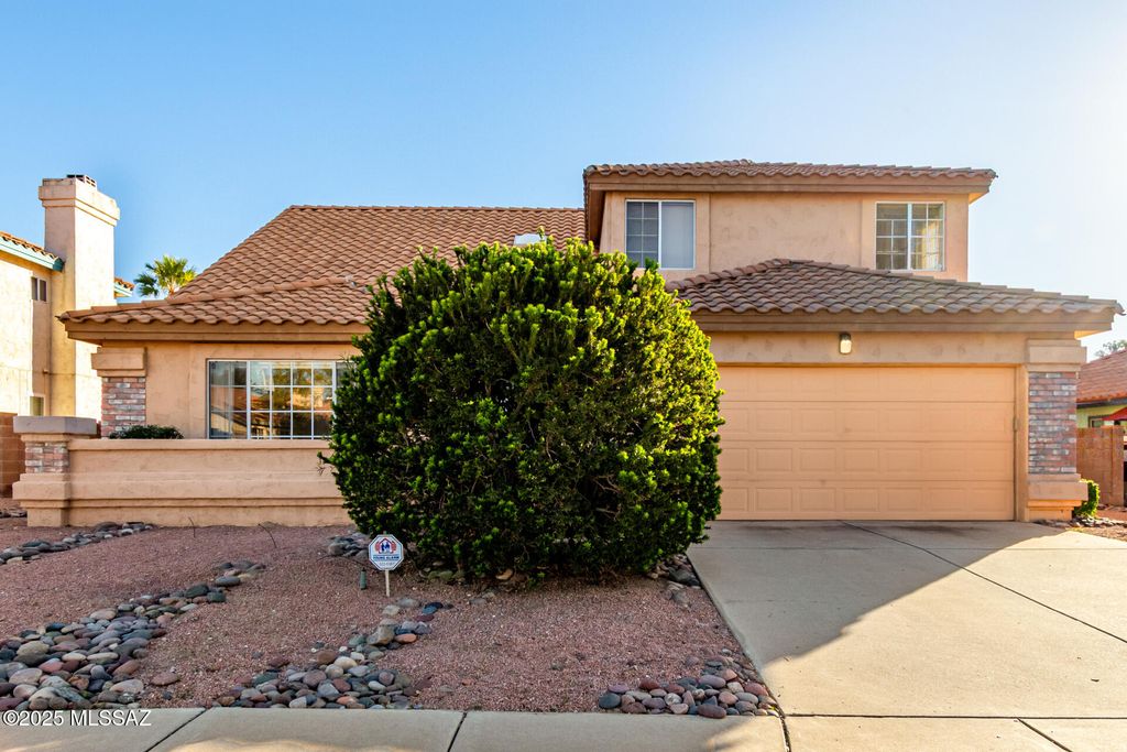 4361 W Plantation Street, Tucson, AZ 85741