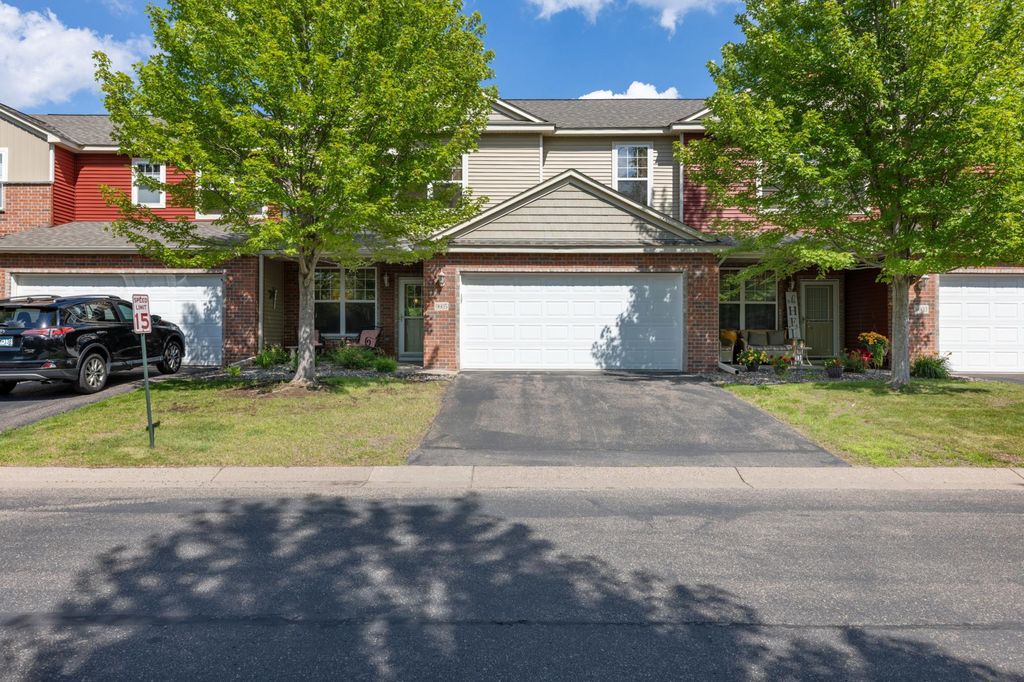 9605 Scott Circle N, Brooklyn Park, MN 55443