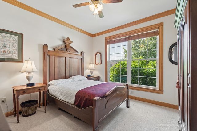 291 Bayhill Dr, Gallatin, TN 37066