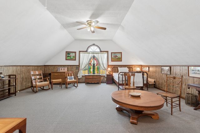 291 Bayhill Dr, Gallatin, TN 37066