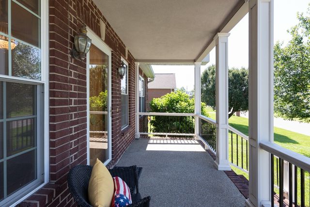 291 Bayhill Dr, Gallatin, TN 37066