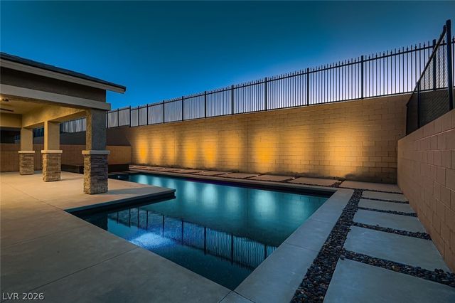7411 Rosenberger Street, Las Vegas, NV 89166