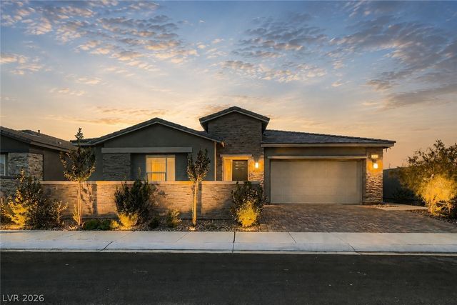 7411 Rosenberger Street, Las Vegas, NV 89166